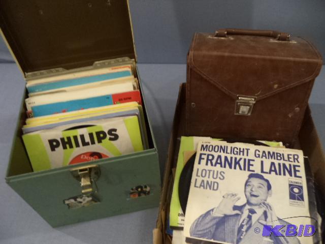 lot 218 image: Records, 45s, Elvis