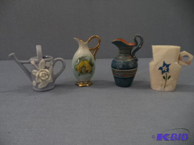 lot 32 image: Mini Vases, Pitcher