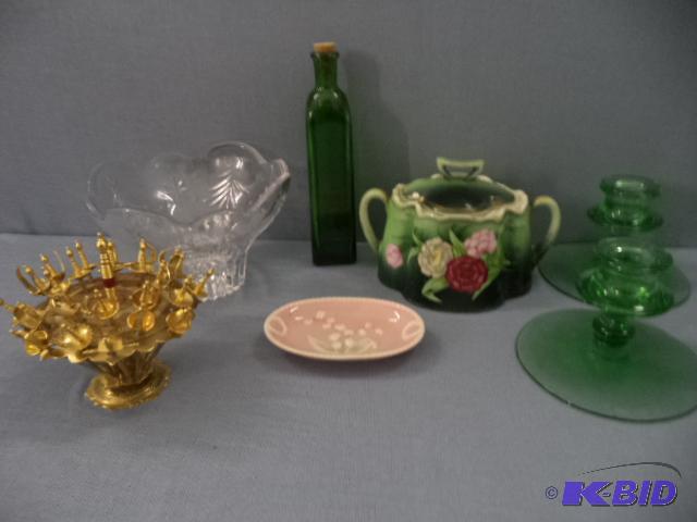 lot 43 image: Fancy Glass
