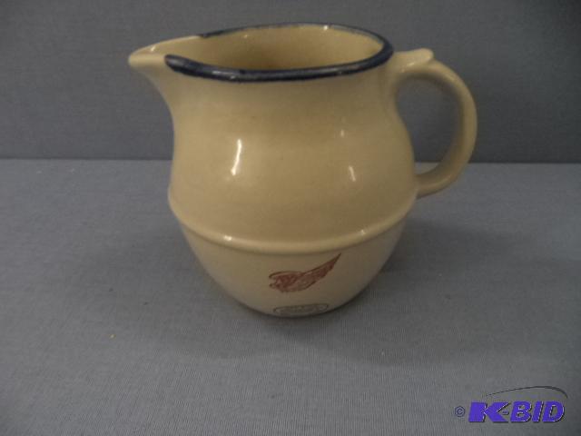 lot 56 image: Red Wing Pitcher