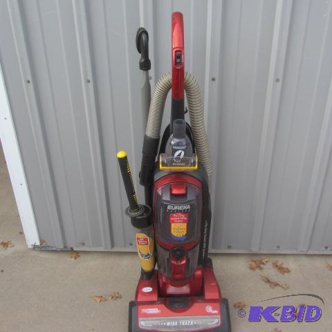 lot 9 image: Eureka Vacuum System