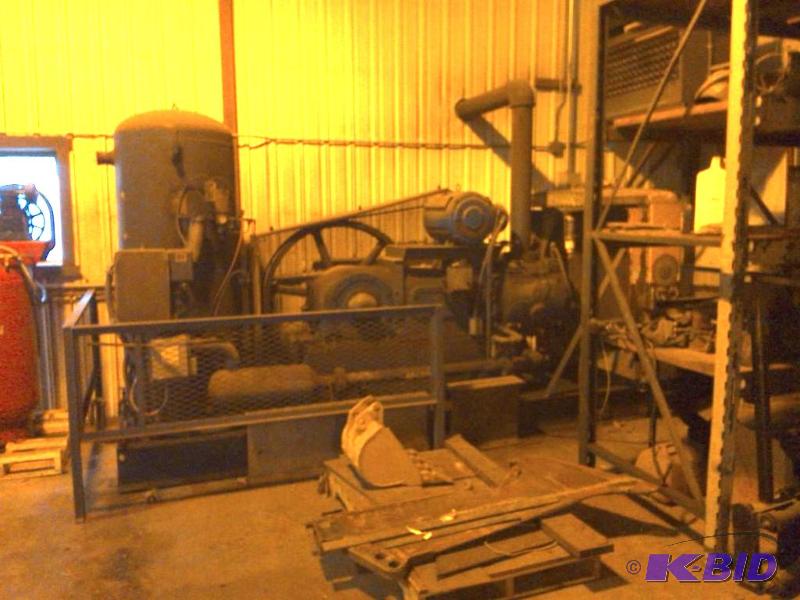 Chicago Pneumatic Air Compressor