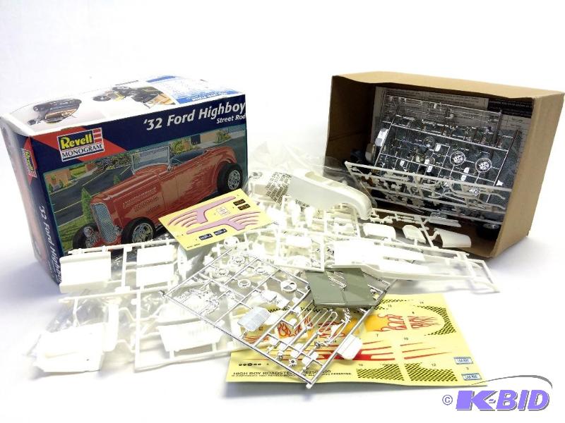 32 ford high boy model car in box