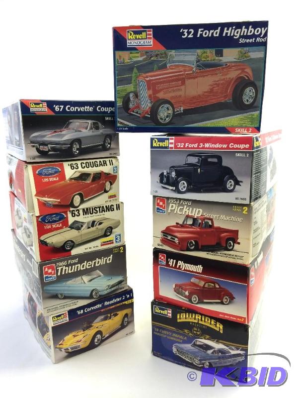 Lot of 10 Model Cars