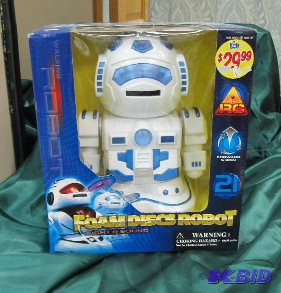 lot 22 image: Foam Discs Robot Lights and sounds...