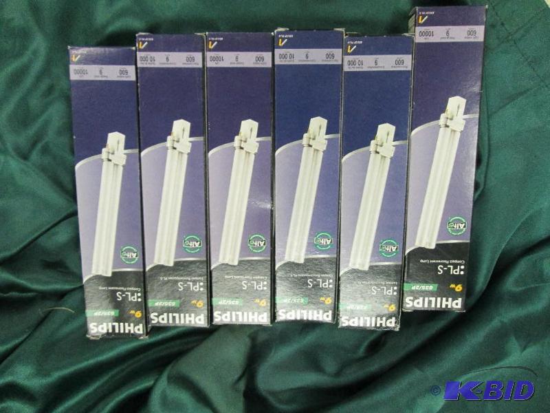 lot 32 image: Qty 6 Philips 9w 9352P PL-S Lamps Flucompact...