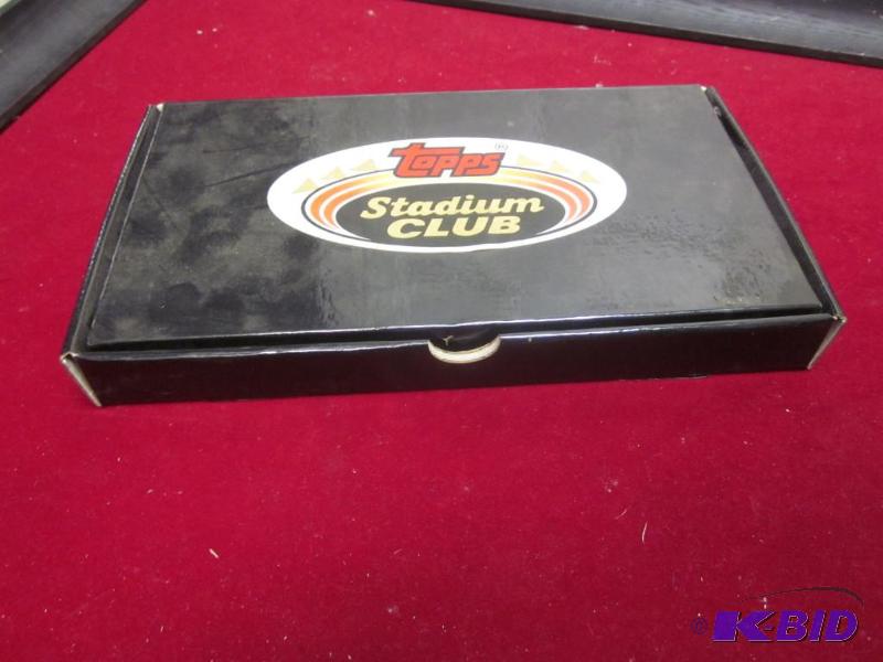 Topps Stadium Club Limited Edition set with N...