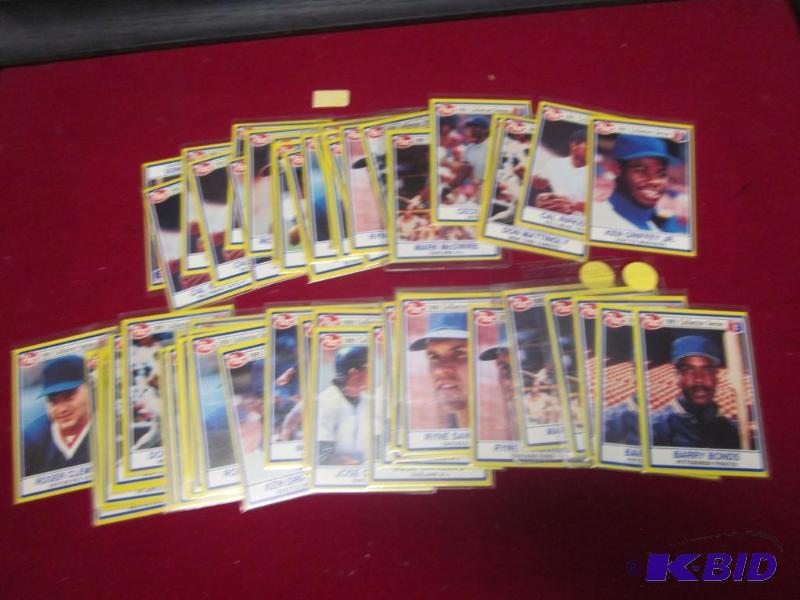 Lot of vintage Post baseball cards.  &nbsp  ...