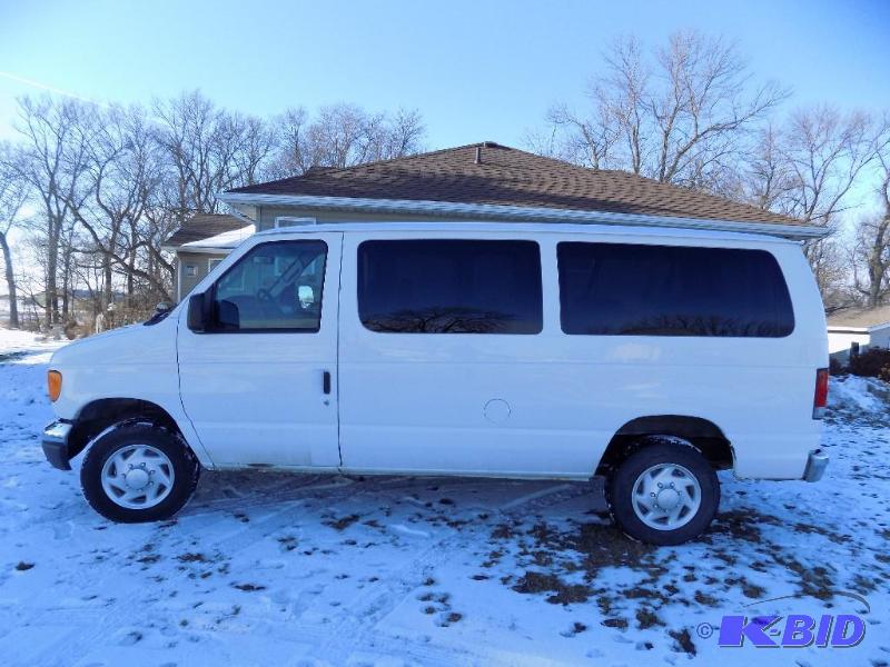 06 Ford Econoline