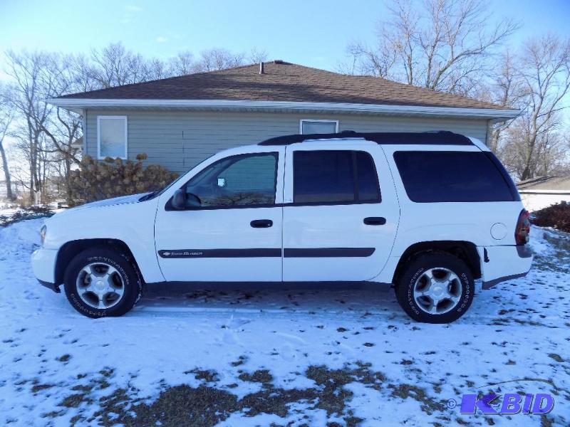 04 Chevy Trailblazer LS