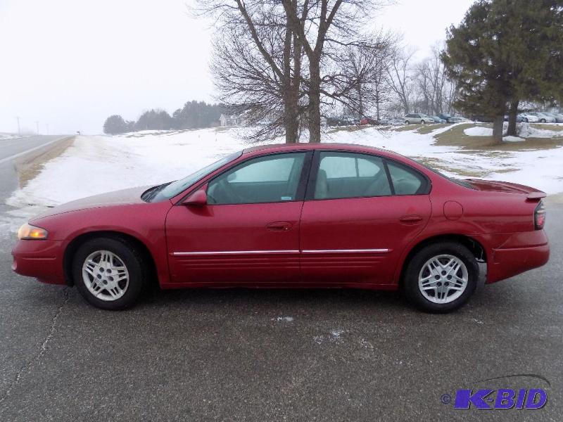 05 Pontiac Bonneville SE