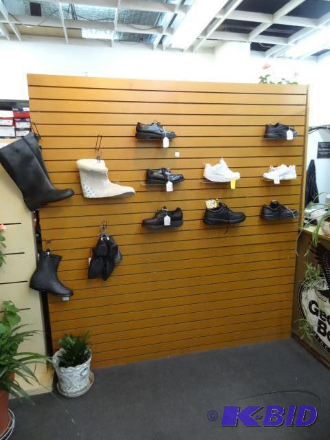 79 X 84 Slat Wall. No Contents. Bring Tools B...