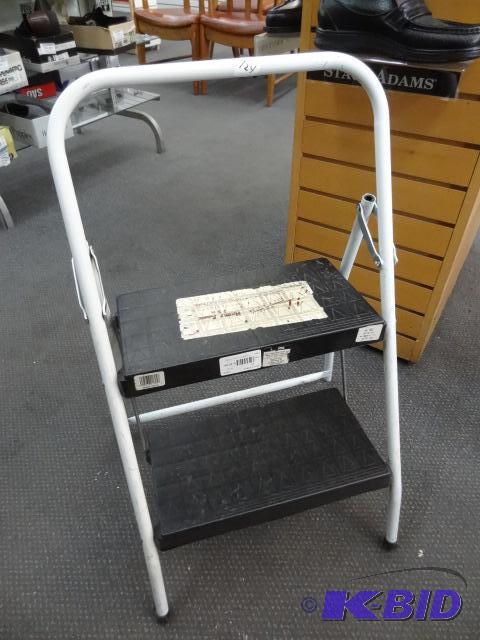Metal Folding Step Stool...