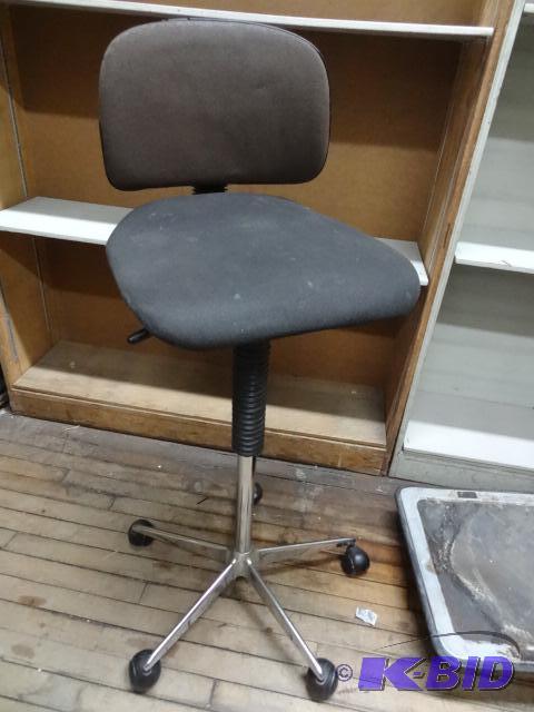 Adjustable Height Stool...
