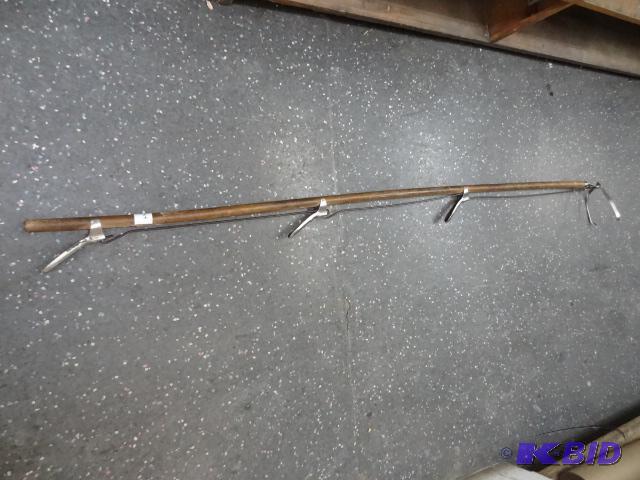 Vintage Grocery Store Grabber...