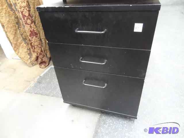 Laminate 3 Drawer Cabinet 18 X 27 X 20...