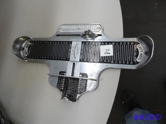 Brannock Adult Shoe Sizer...