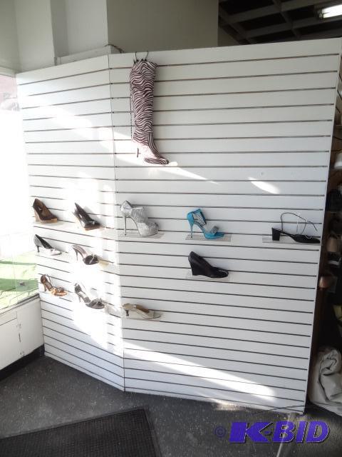 79 X 85 Slat Wall. No Contents. Bring Tools B...