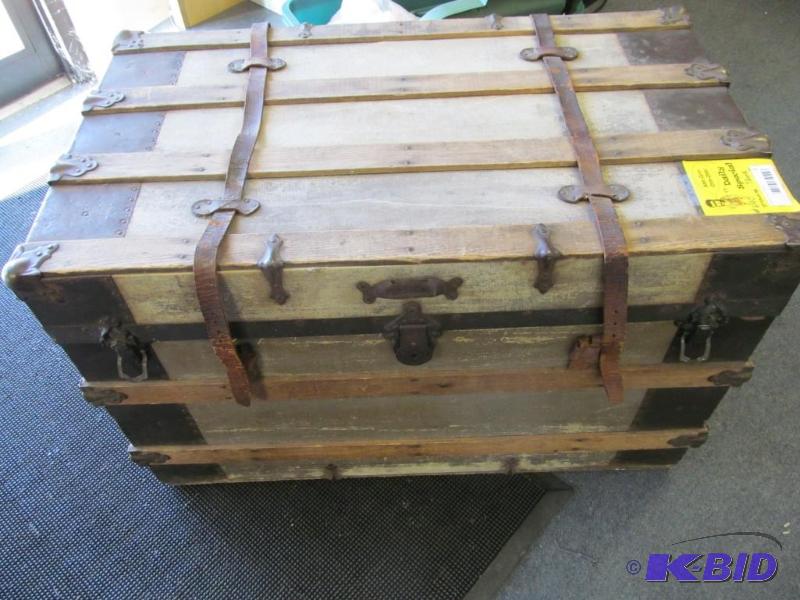 lot 1 image: Antique Steamer Trunk