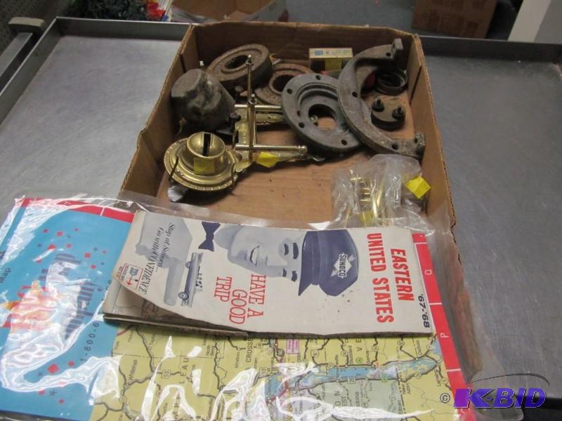 lot 26 image: lot of miscellaneous items and road maps