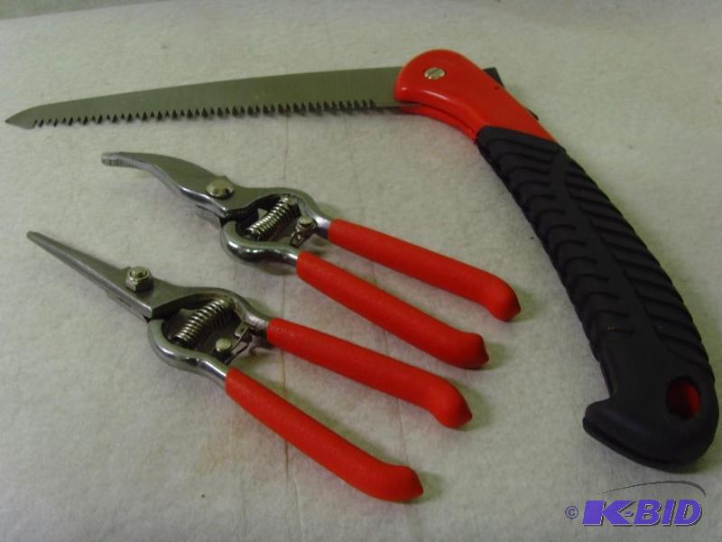 Folding Saw & Two Pruners Set