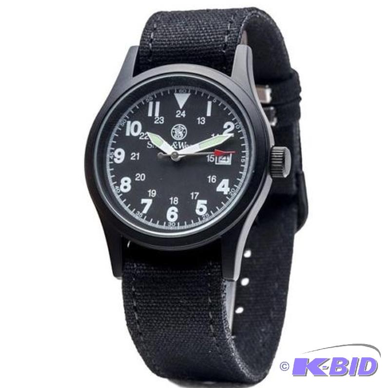 Smith & Wesson Military Watch