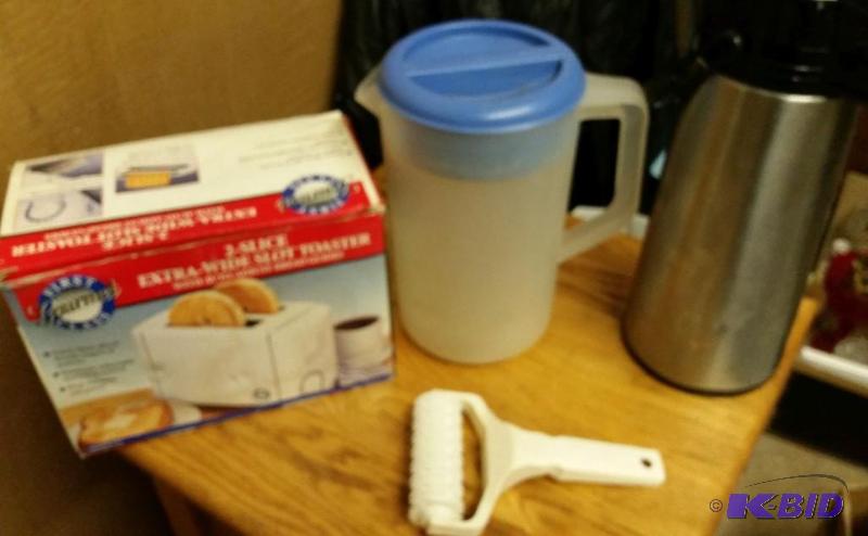Lot of Kitchen Items as shown...