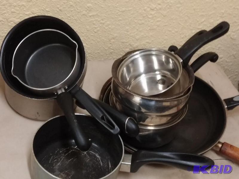 Large Lot of Pots and Pans...