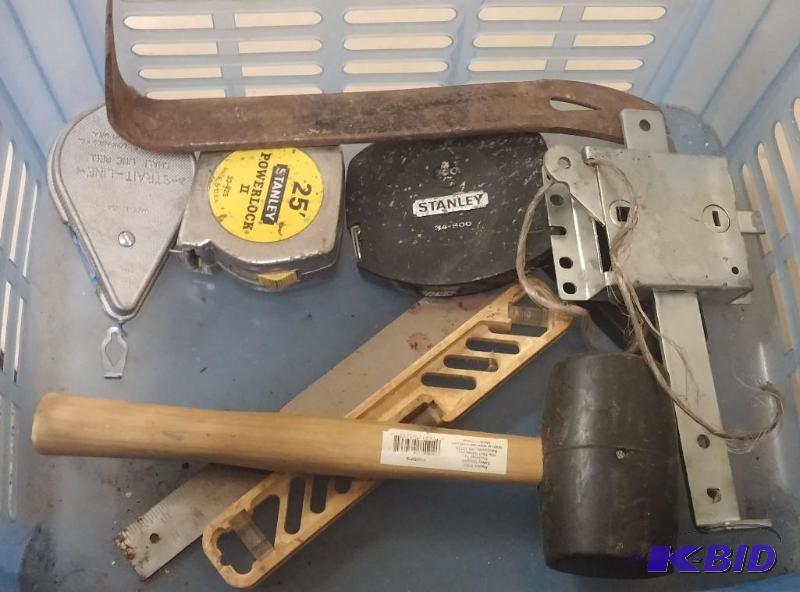 Lot of tools as shown...