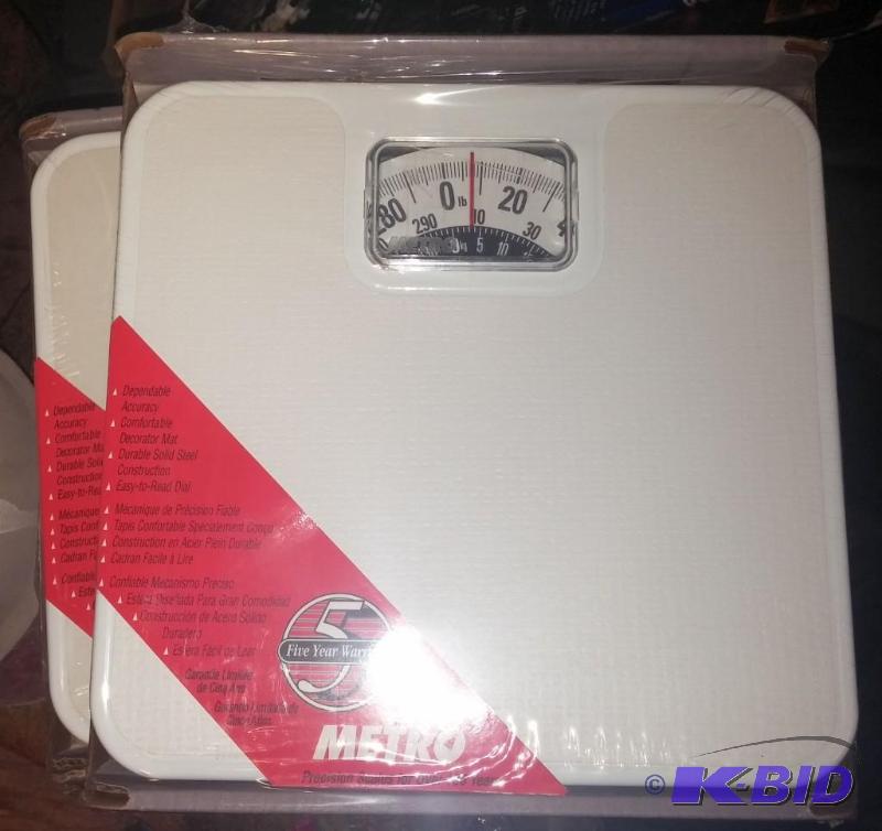 Lot of 2 NEW Metro Scales...
