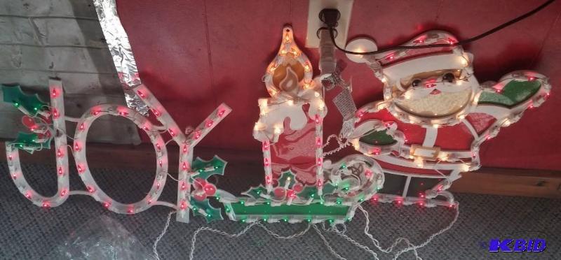 lot 12 image: Light-Up Christmas Signs as shown, work...