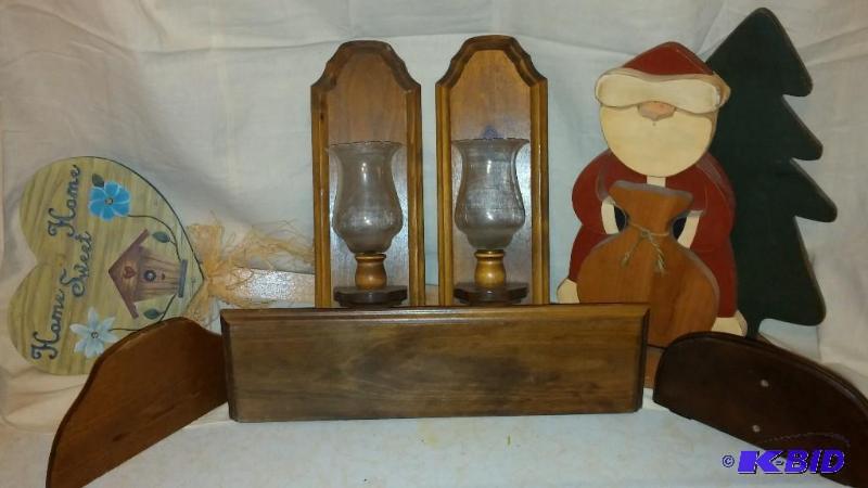 lot 25 image: Avon The Blessed Family Set, still in box...