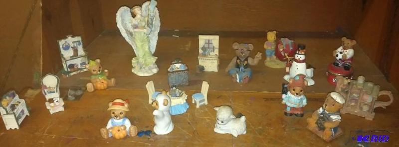 lot 27 image: Christmas Decoration as Shown...