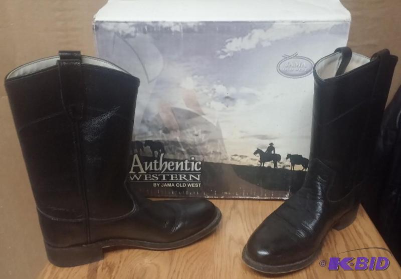 lot 21 image: Jama Old West boots...