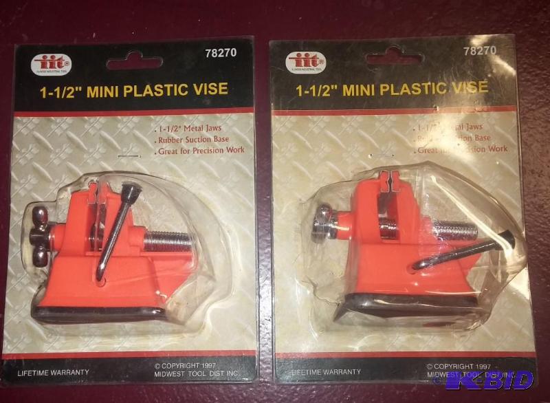 lot 65 image: Lot of 2 Plastic Mini Vise with Suction cup a...