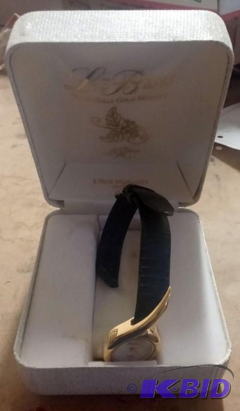 La Beans Black Hills Gold womans watch. It ...
