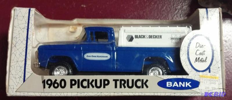 EXTREMELY RARE 1992 Ertl Our Own Hardware Bla...