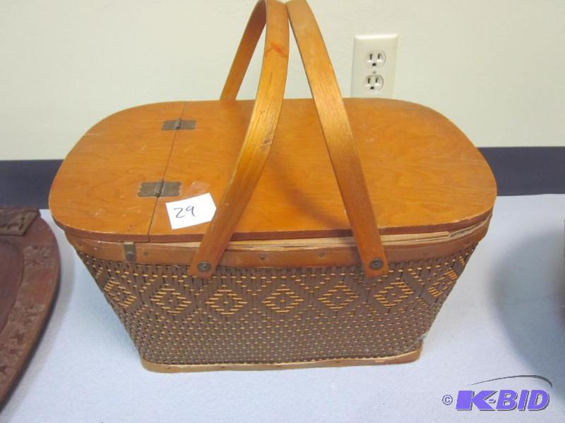 lot 29 image: Vintage Red Man wooden picnic basket, in very...
