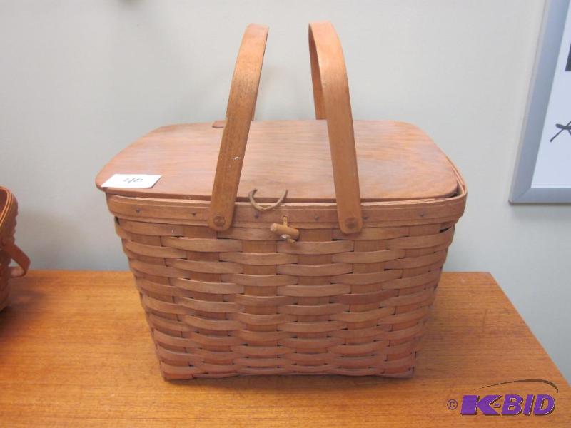 lot 40 image: Large Longaberger picnic basket with handles ...