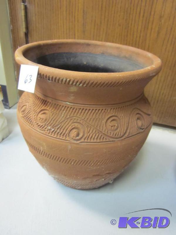 lot 63 image: 15 inch tera cotta planter with detail.  &nbs...