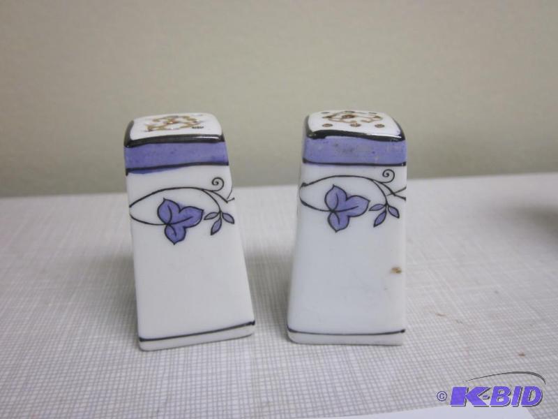 lot 71 image: Small pair of ceramic Nippon Japan salt and p...