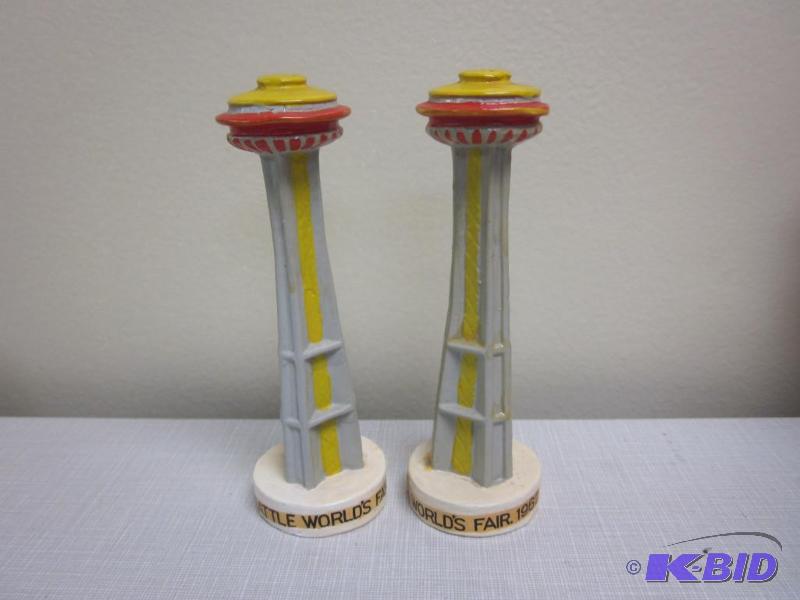 lot 73 image: Pair of 6 inch 1962 World Fair, salt and pepp...