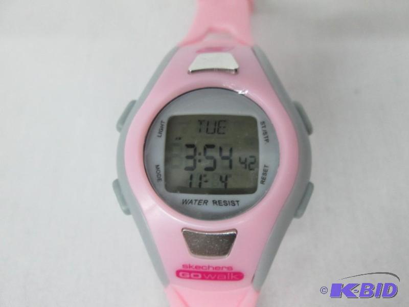 lot 29 image: Classic Ladies Skechers Go Walk Fitness Watch