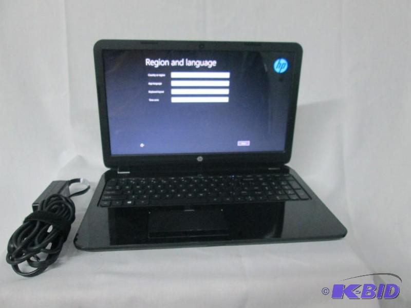 lot 6 image: HP Pavilion 15.6 4GB Laptop Computer