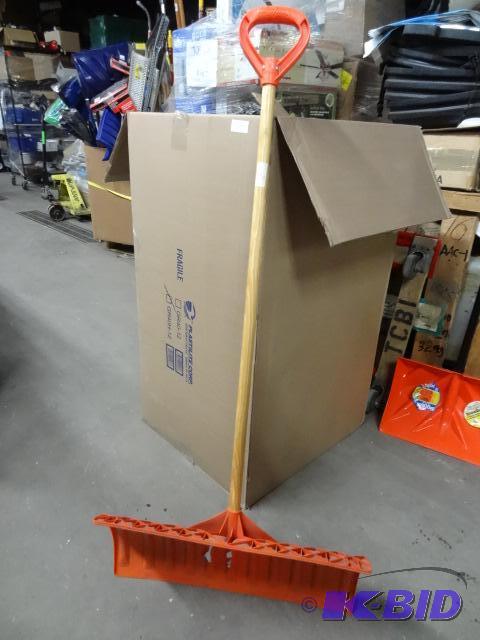 New curved blade snow pusher shovel....