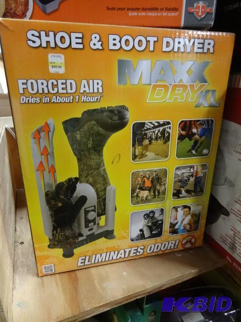 NEW in box Maxx Dry XL shoe, boot and glove d...