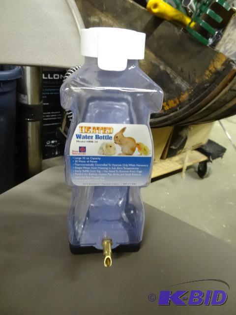 New Farm innovators heated water bottle. Perf...