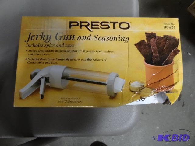 New in box presto brand jerky gun and seasoni...