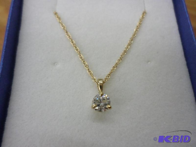 .20ct Diamond 14kt yellow gold pendant, with ...