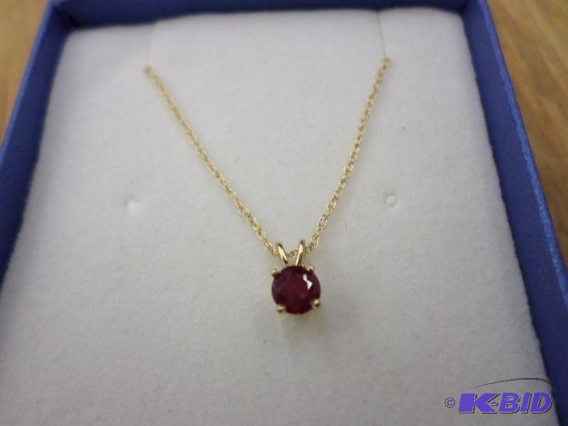 .25ct Ruby 14kt yellow gold pendant, with a 1...